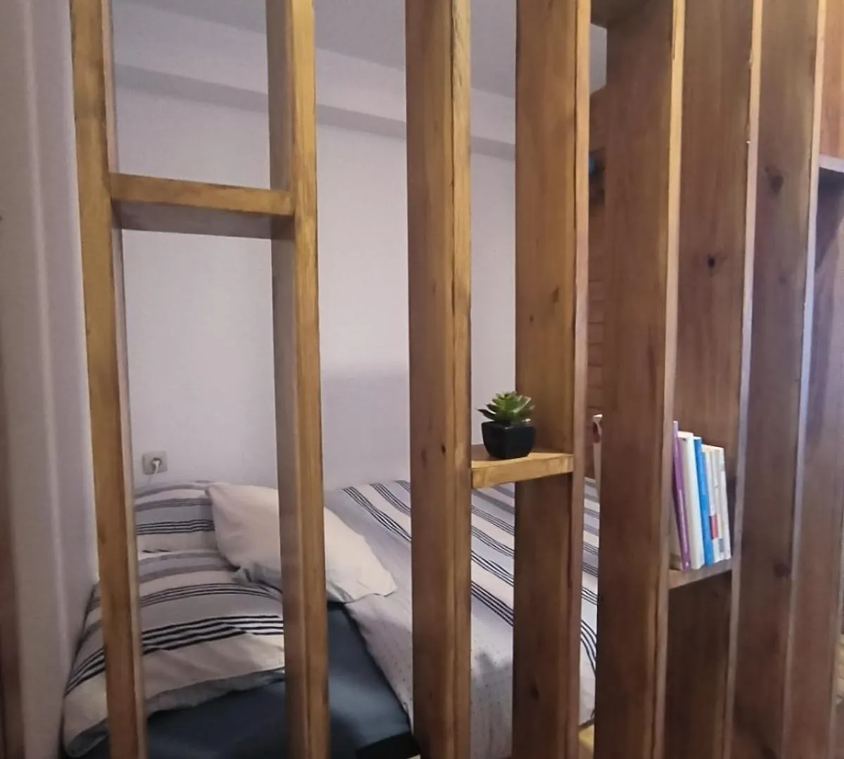 Design Studio Brussels Madou Apartamento